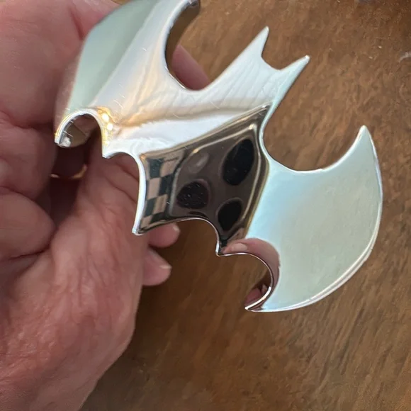 nOIr jewelry Batman silver tone rhodium plated cuff DC COMICS !! Collection - Picture 6 of 13